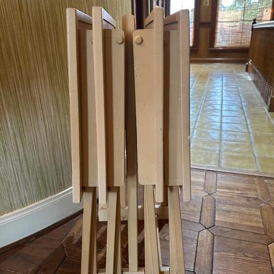 Woodcraft Mfg. Table TV Trays