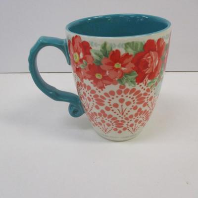 7 - The Pioneer Woman Stoneware Large Coffee Mugs
