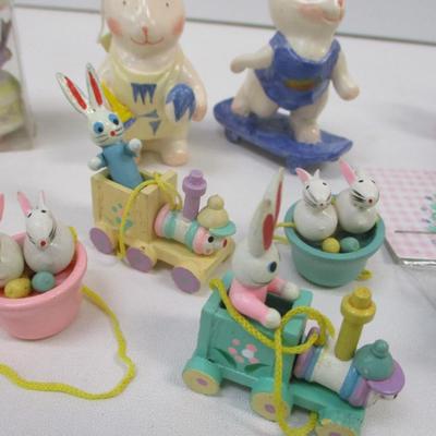 Assortment Of Easter Decorations Ornaments Bunnies Eggs Baskets Choice 1