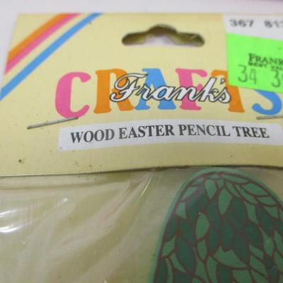 Easter Decorations Egg Garland Wood Craft Bunny Heads & Frank's Pencils Lot 2