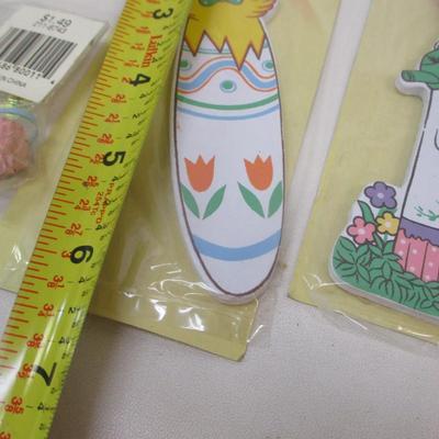 Easter Decorations Egg Garland Wood Craft Bunny Heads & Frank's Pencils Lot 2