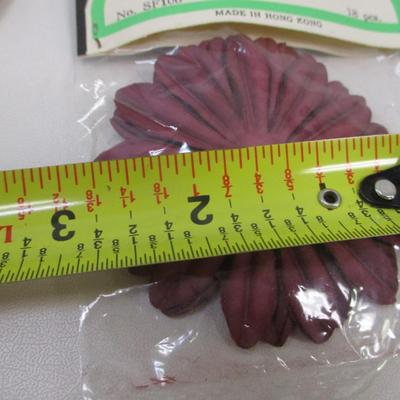 Darice Petal Assortments Made In Hong Kong Choice 3