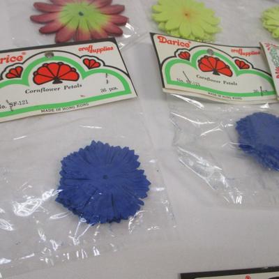 Darice Petal Assortments Made In Hong Kong Choice 3