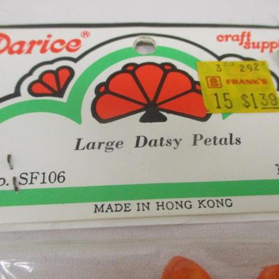 Darice Petal Assortments Made In Hong Kong Choice 3