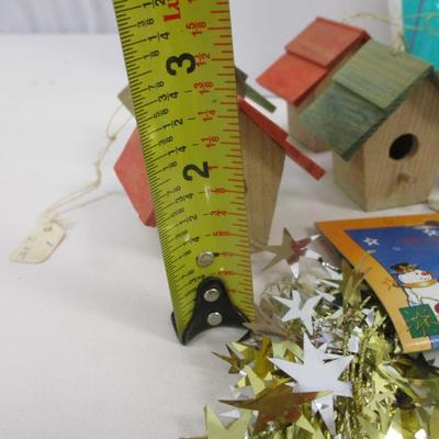 Assortment Of Crafting Decor Beads Flowers Bird Houses Choice 4