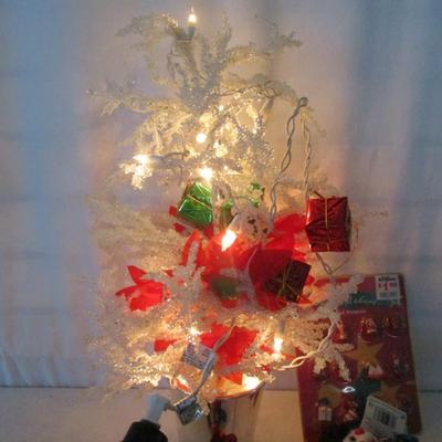 Assortment Of Christmas Decor Ornaments Lighted Table Top Christmas Tree Lot 5