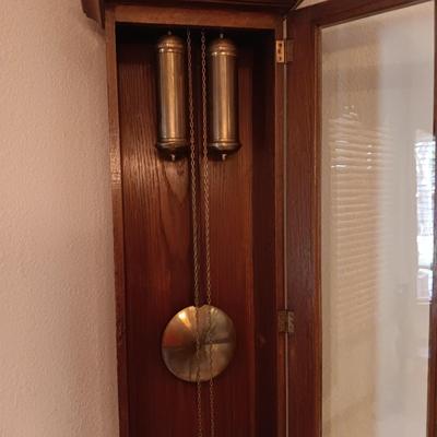 ANTIQUE GRANDFATHER PENDULUM CHIMING CLOCK THAT WORKS!