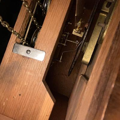 ANTIQUE GRANDFATHER PENDULUM CHIMING CLOCK THAT WORKS!
