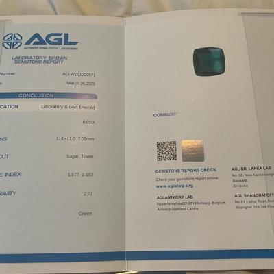 AGL Certified 6.85 Carat Emerald Stone