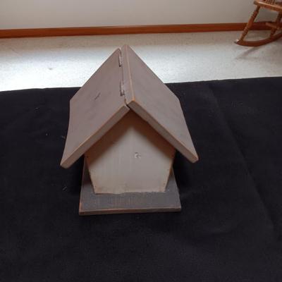 2 BIRDHOUSES (1)