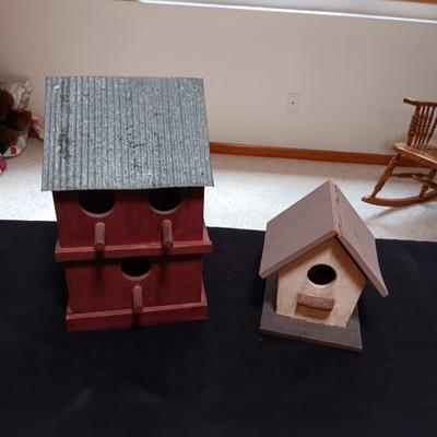 2 BIRDHOUSES (1)