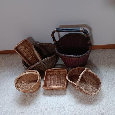 AN ASSORTMENT OF BASKETS