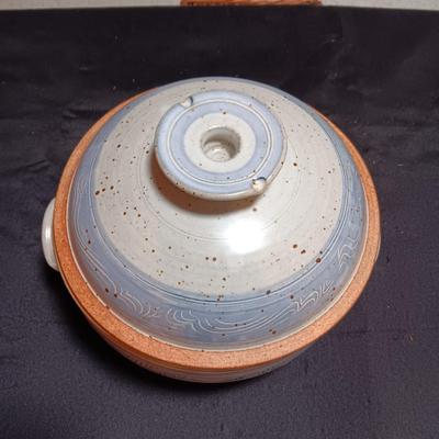 CLAY SERVING DISH WITH LID