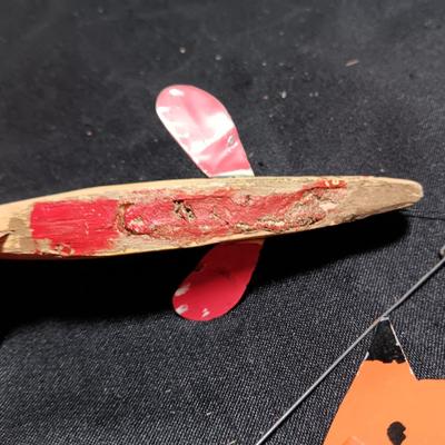 LARGE WOODEN FISHING LURES WITH TIN FINS
