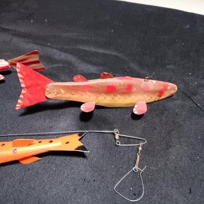 LARGE WOODEN FISHING LURES WITH TIN FINS