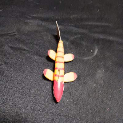 LARGE WOODEN FISHING LURES WITH TIN FINS