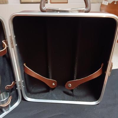 PORTABLE BAR, DRINK RECIPE PAMPHLETS AND MORE