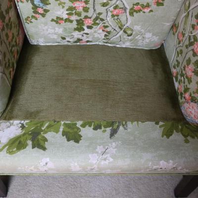 Pair of Vintage Wing Chairs in Floral Upholstery