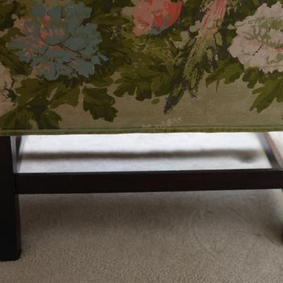Pair of Vintage Wing Chairs in Floral Upholstery