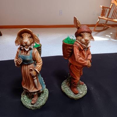 MR AND MRS PETER COTTONTAIL