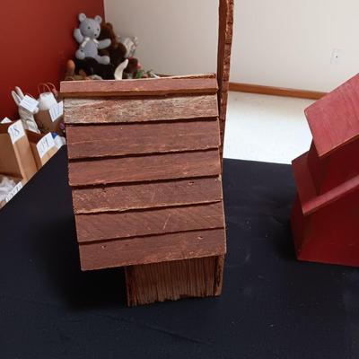 2 BIRDHOUSES
