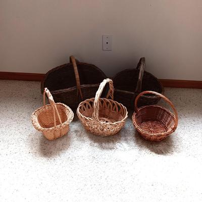 AN ASSORTMENT OF BASKETS