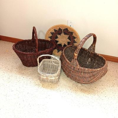 AN ASSORTMENT OF BASKETS