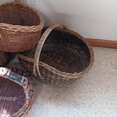 LARGER BASKETS