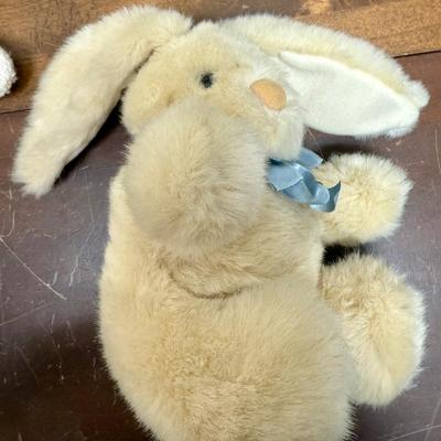 lot of 4 plush bunnies bunny rabbits