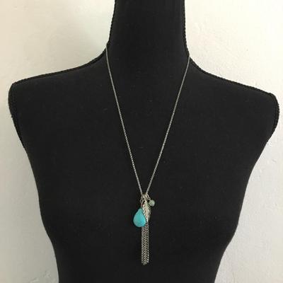 Cute Silver tone fashion necklace