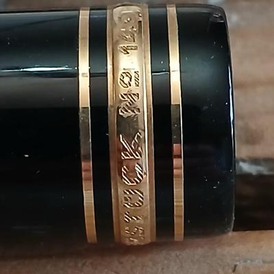 Mont Blanc Meisterstuck Vintage 149 Black Fountain Pen with instructions and original box!