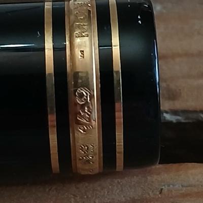 Mont Blanc Meisterstuck Vintage 149 Black Fountain Pen with instructions and original box!