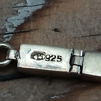 Vintage .925 marked Turquoise and Sterling Silver Link Bracelet