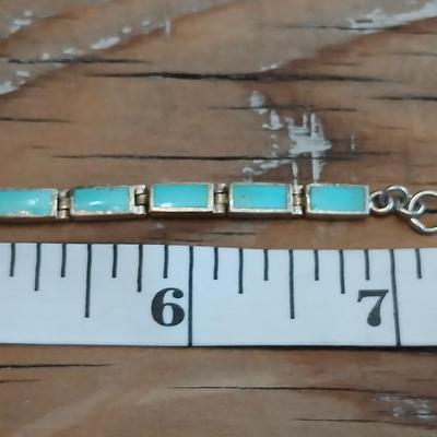 Vintage .925 marked Turquoise and Sterling Silver Link Bracelet