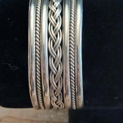 Beautiful .925 Mexico marked bracelet