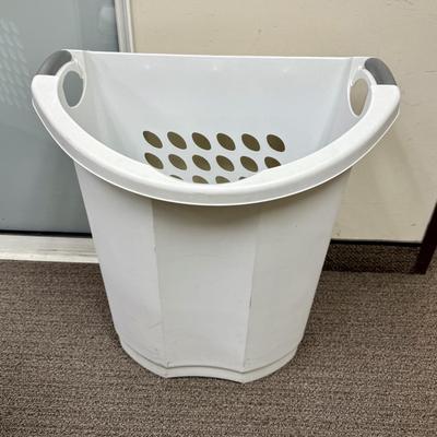Sterilite Tall Laundry Baskets