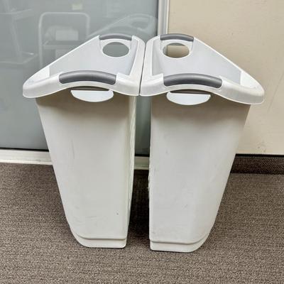 Sterilite Tall Laundry Baskets