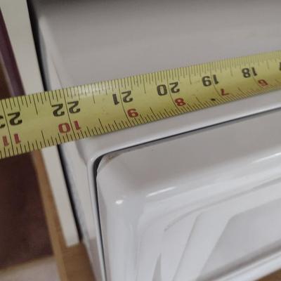 GE Microwave Oven