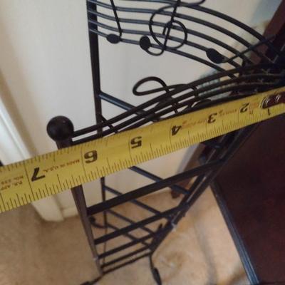Metal Folding Rack with Music Staff Theme