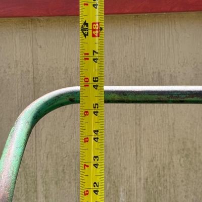 LOT 1S: Hand Truck