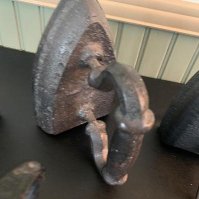 Antique Cast Irons Lot