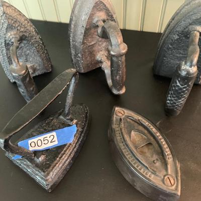 Antique Cast Irons Lot