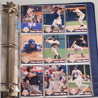 1992 Upper Deck Baseball Cards Complete set 1-800 w 2 specials