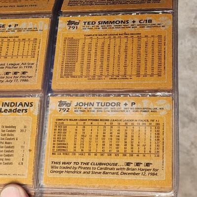 1988 Topps Complete set Baseball Cards in Album
