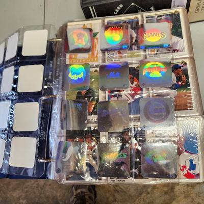 1990 Upper Deck Baseball Cards Complete Set in Album