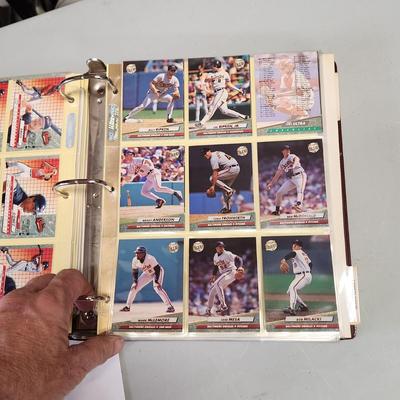 Baseball Cards Album Baltimore Orioles Team Sets SkyBox , Studio, Triple Play Ultra Upper Deck