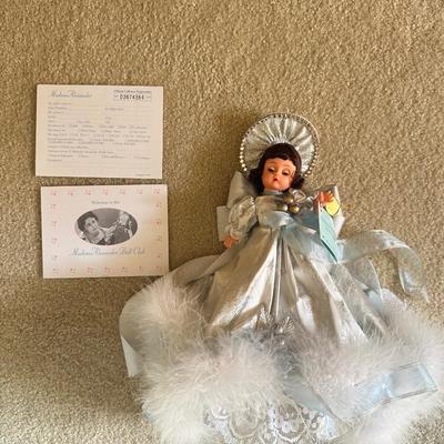 Madame Alexander Glistening Angel Topper