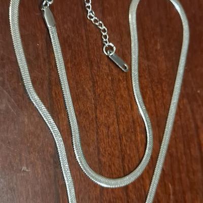 Beautiful Steel Necklace 18"