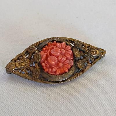 Antique brass brooch 1930's Vintage ART Deco Era - Brass coral colored flowers with vintage etched cufflink