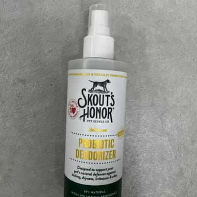 Skout’s Honor Evergreen Probiotic Deodorizer For Itchy Dogs Dry Skin